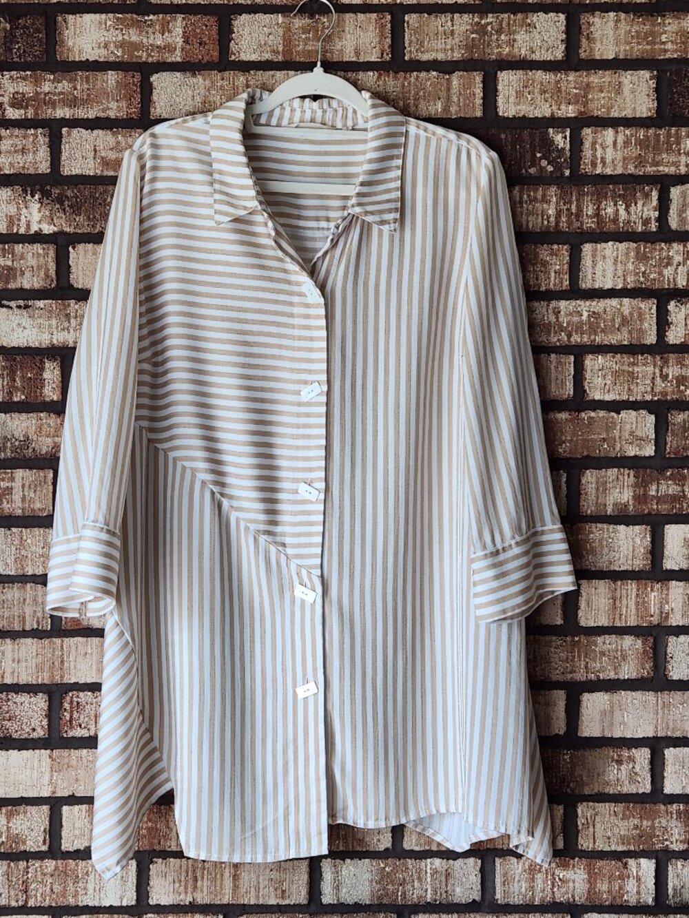 Soft Surroundings Long Sleeved Asymetrical Striped On Point Blouse Size XL